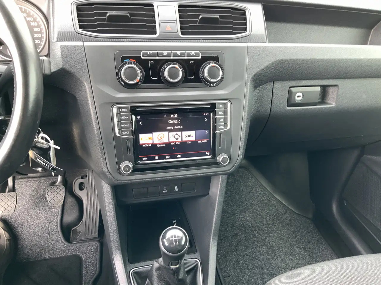 Small van Volkswagen Caddy 2.0 TDI L2H1 BMT Maxi Exclusive Edtion Airco Navi: picture 11