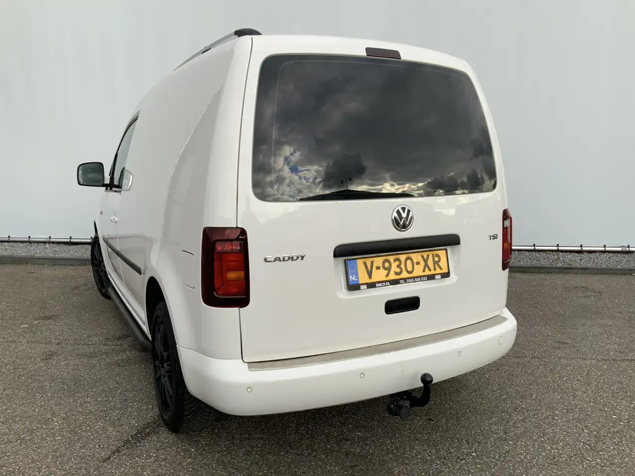 Volkswagen Caddy BENZINE !!! 1.2 TSI Airco Side Bar Alu Velg Trekha - Small van: picture 2 Volkswagen Caddy BENZINE !!! 1.2 TSI Airco Side Bar Alu Velg Trekha - Small van: picture 2