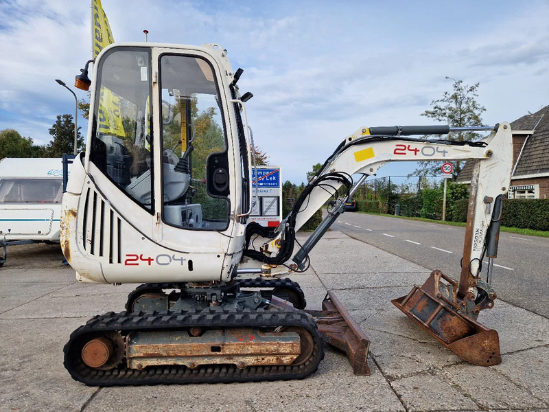 WACKER NEUSON 2404RD kan op een berghelling werken - Mini excavator: picture 4 WACKER NEUSON 2404RD kan op een berghelling werken - Mini excavator: picture 4