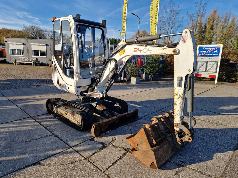 Mini excavator WACKER NEUSON 2404RD kan op een helling draaien: picture 19
