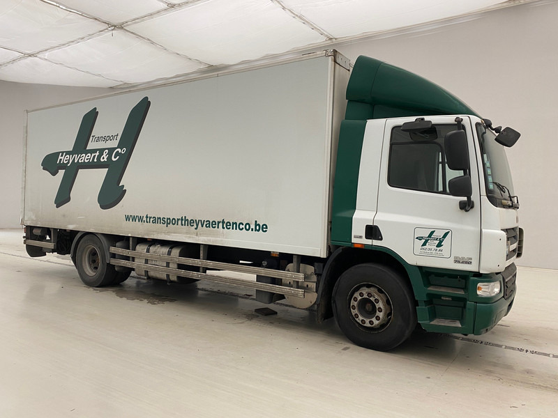 DAF CF75.250 - damaged engine - Box truck: picture 3 DAF CF75.250 - damaged engine - Box truck: picture 3