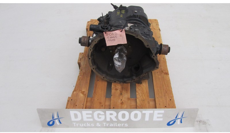 Ford Versnellingsbak Cargo 1115 - Gearbox: picture 1 Ford Versnellingsbak Cargo 1115 - Gearbox: picture 1