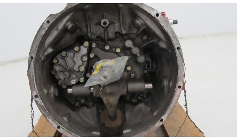 Iveco Versnellingsbak ZF 16S181 - Gearbox: picture 4 Iveco Versnellingsbak ZF 16S181 - Gearbox: picture 4