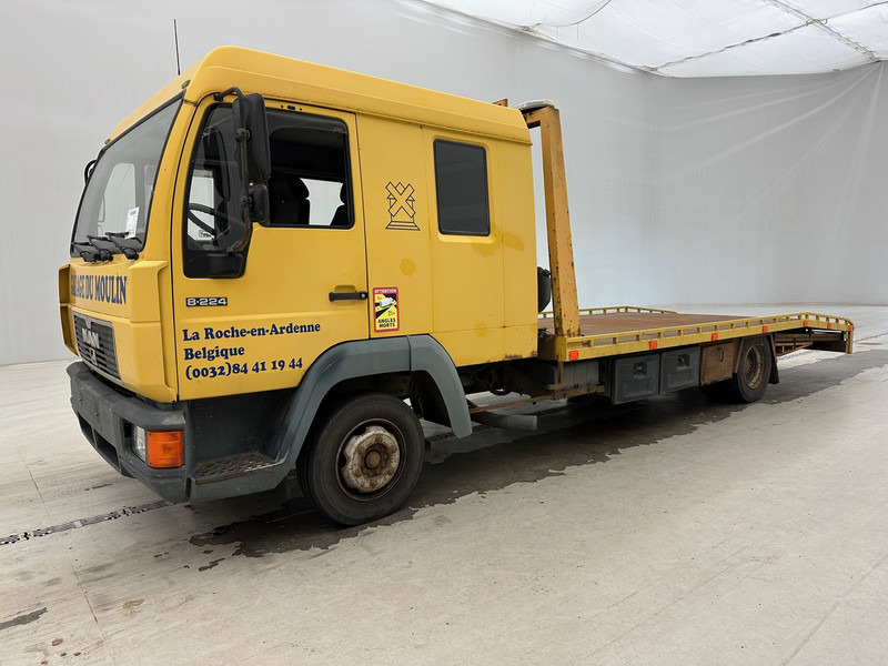 MAN 8.224 + Tijhof trailer* - Autotransporter truck: picture 2 MAN 8.224 + Tijhof trailer* - Autotransporter truck: picture 2