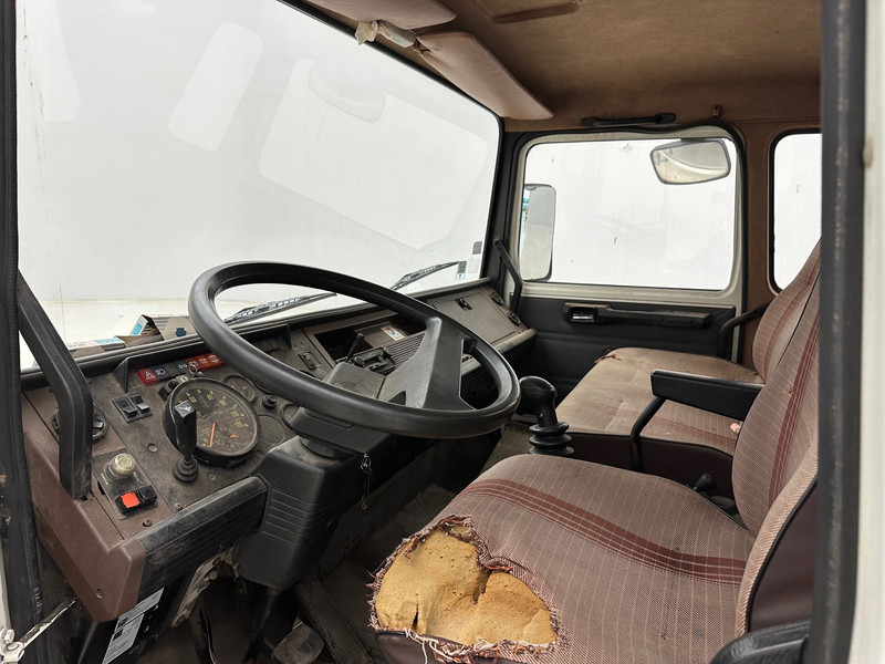 Tank truck Renault Midliner S120*: picture 8