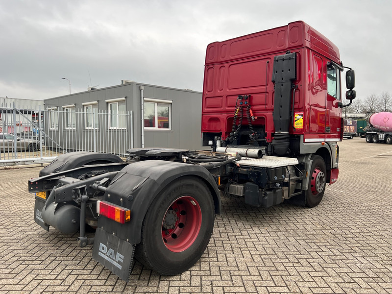 DAF XF105.410 Space Cab - ADR - Tractor unit: picture 4 DAF XF105.410 Space Cab - ADR - Tractor unit: picture 4