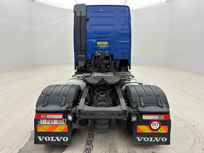 Tractor unit Volvo FH 420 Globetrotter - ADR: picture 6 Tractor unit Volvo FH 420 Globetrotter - ADR: picture 6