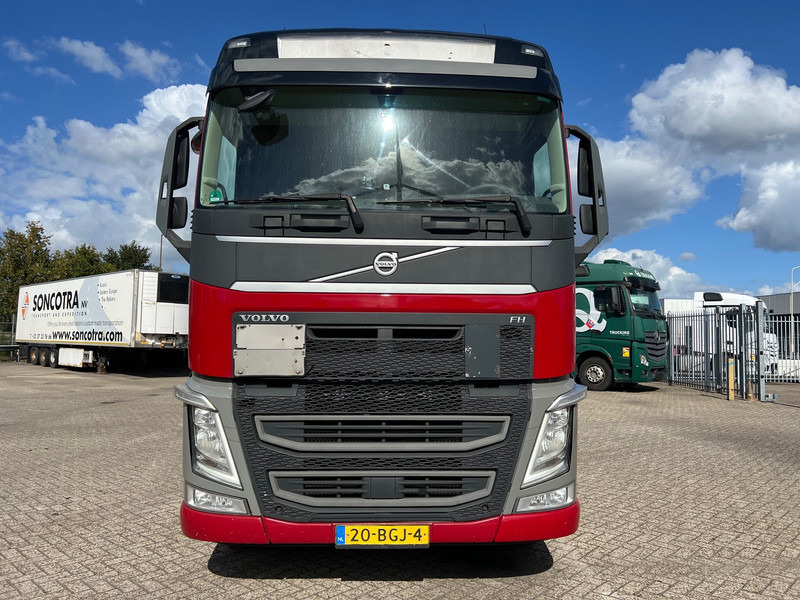 Volvo FH13.420 Globetrotter - ADR - Tractor unit: picture 2 Volvo FH13.420 Globetrotter - ADR - Tractor unit: picture 2