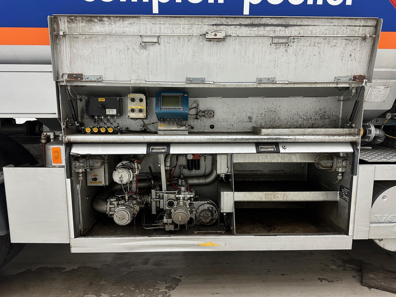 Volvo FM9.260 - Tank truck: picture 4 Volvo FM9.260 - Tank truck: picture 4