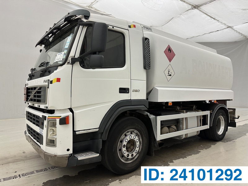 Volvo FM9.260 - Tank truck: picture 1 Volvo FM9.260 - Tank truck: picture 1