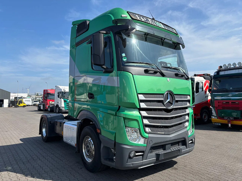 Mercedes-Benz Actros 1845 Big space Retarder Euro 6 - Tractor unit: picture 2 Mercedes-Benz Actros 1845 Big space Retarder Euro 6 - Tractor unit: picture 2