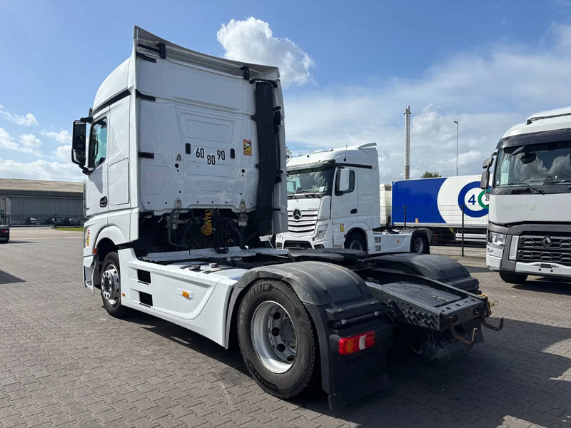 Mercedes-Benz Actros 1845 Big space Retarder Euro 6 - Tractor unit: picture 3 Mercedes-Benz Actros 1845 Big space Retarder Euro 6 - Tractor unit: picture 3