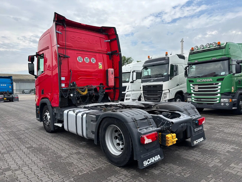 Scania R450 Retarder euro 6 - Tractor unit: picture 3 Scania R450 Retarder euro 6 - Tractor unit: picture 3