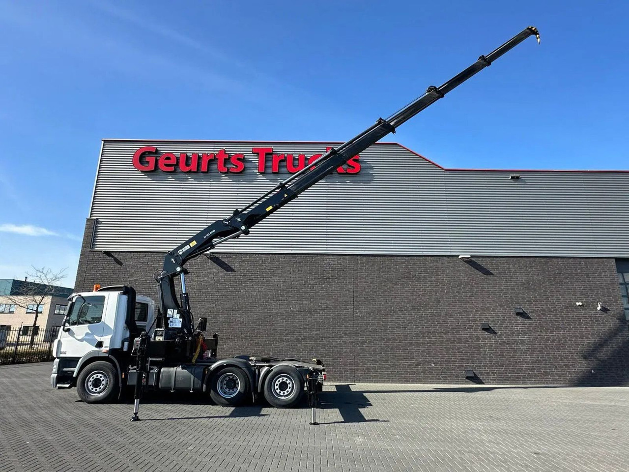DAF CF 85 410 6X2 + HIAB 422EP-5 HIPRO TREKKER/SATTE - Crane truck: picture 3 DAF CF 85 410 6X2 + HIAB 422EP-5 HIPRO TREKKER/SATTE - Crane truck: picture 3