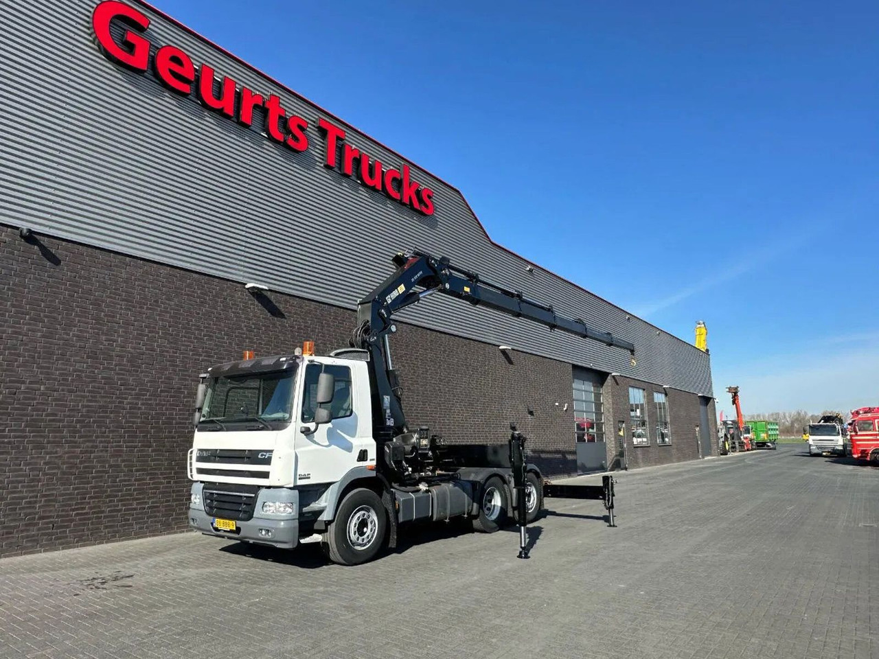 DAF CF 85 410 6X2 + HIAB 422EP-5 HIPRO TREKKER/SATTE - Crane truck: picture 4 DAF CF 85 410 6X2 + HIAB 422EP-5 HIPRO TREKKER/SATTE - Crane truck: picture 4