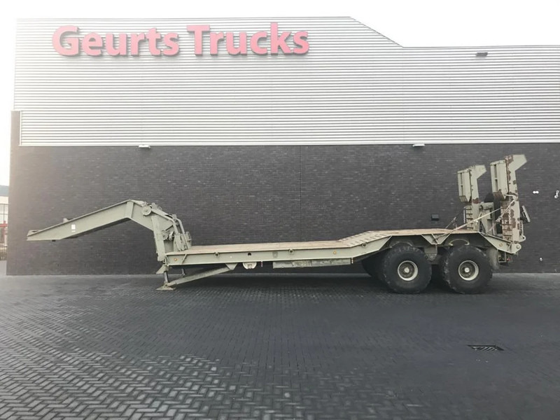 Trabosa 2 AXEL HEAVY DUTY LOWLOADER TANK TRANSPORT - Low loader semi-trailer: picture 1 Trabosa 2 AXEL HEAVY DUTY LOWLOADER TANK TRANSPORT - Low loader semi-trailer: picture 1