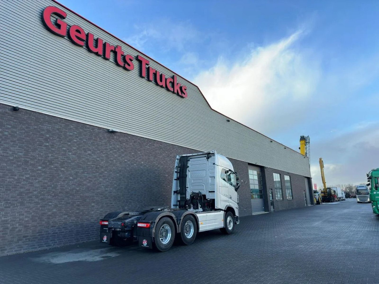 Volvo FH 16.750 6X4 TREKKER/TRACTOR/SZM EURO 6 HYDRAUL - Tractor unit: picture 5 Volvo FH 16.750 6X4 TREKKER/TRACTOR/SZM EURO 6 HYDRAUL - Tractor unit: picture 5