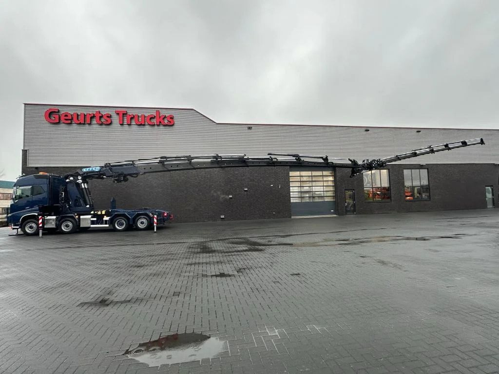 Volvo FH 16.650 8X2 + EFFER 1855/8S + JIB 6S HEAVY DUT - Crane truck, Tractor unit: picture 3 Volvo FH 16.650 8X2 + EFFER 1855/8S + JIB 6S HEAVY DUT - Crane truck, Tractor unit: picture 3