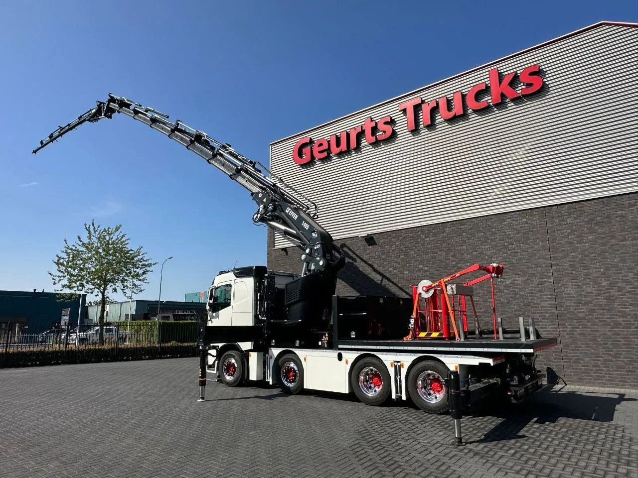 Volvo FH 540 8X4F R TREKKER / BAKWAGEN MET EFFER 1405/ - Crane truck: picture 3 Volvo FH 540 8X4F R TREKKER / BAKWAGEN MET EFFER 1405/ - Crane truck: picture 3
