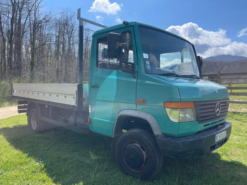 Mercedes-Benz 612 MANUEL gearbox - Box truck: picture 3 Mercedes-Benz 612 MANUEL gearbox - Box truck: picture 3