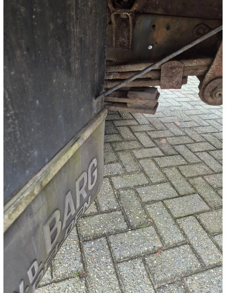 Mercedes-Benz 811. steel suspension - Dropside/ Flatbed truck: picture 5 Mercedes-Benz 811. steel suspension - Dropside/ Flatbed truck: picture 5