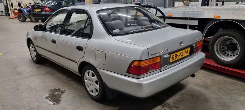 Toyota Corolla GXI 1.6. autom... Limited - Car: picture 4 Toyota Corolla GXI 1.6. autom... Limited - Car: picture 4