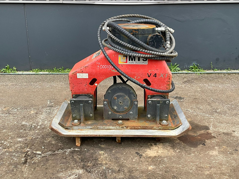 V4X1 - Attachment: picture 1 V4X1 - Attachment: picture 1