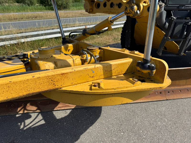 Grader Caterpillar 140M: picture 12