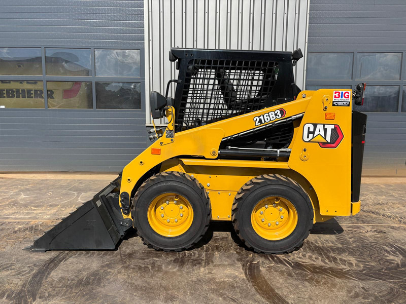 Caterpillar 216B3 - Loader: picture 2 Caterpillar 216B3 - Loader: picture 2