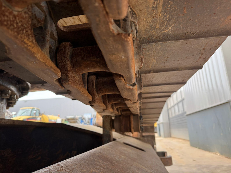 Crawler excavator Caterpillar 324DLN: picture 20