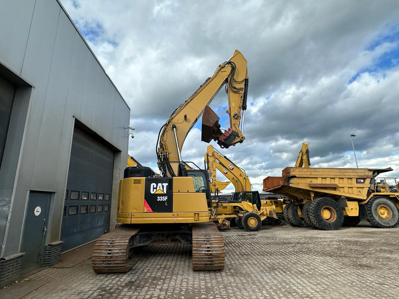Crawler excavator Caterpillar 335F L CR: picture 7