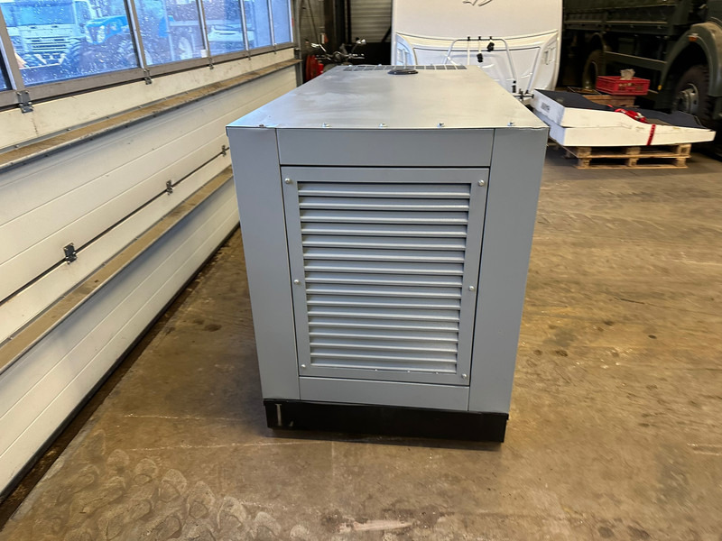 Giga power LT-W50-GF 62.5KVA silent set - Generator set: picture 5 Giga power LT-W50-GF 62.5KVA silent set - Generator set: picture 5