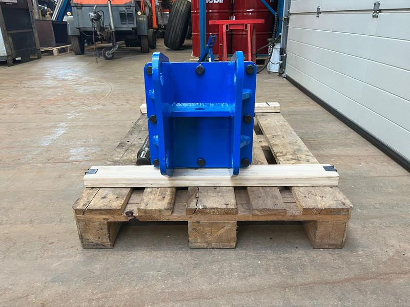 Hammer HS320 - Hydraulic hammer: picture 4 Hammer HS320 - Hydraulic hammer: picture 4