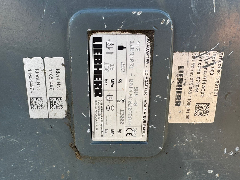 Crawler excavator Liebherr R936 LC: picture 9