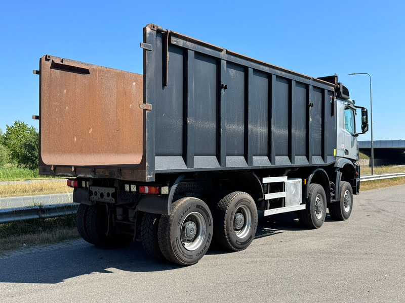 MERCEDESBENZ Arocs 4848 8x8 tipper - Tipper: picture 5 MERCEDESBENZ Arocs 4848 8x8 tipper - Tipper: picture 5