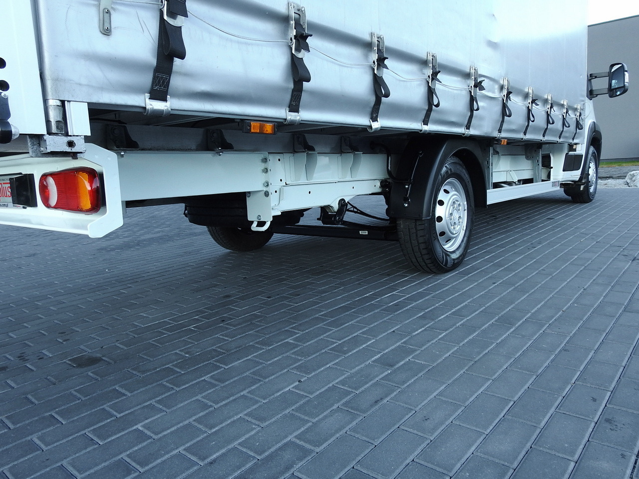 Curtain side van CITROEN JUMPER TARPAULIN 10 PALLETS CRUISE CONTROL AIR CONDITIONING LED LIGHTS PNEUMATICS 165HP: picture 16