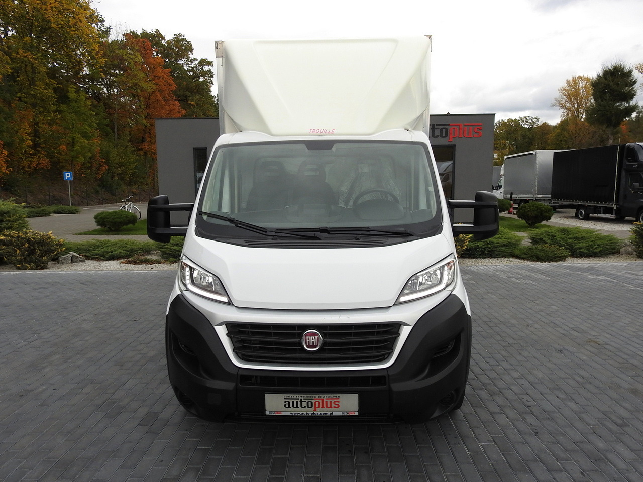 Refrigerated van FIAT DUCATO BOX LIFT 8 PALLETS CRUISE CONTROL NAVIGATION AIR CONDITIONING LED LIGHTS  130HP: picture 5 Refrigerated van FIAT DUCATO BOX LIFT 8 PALLETS CRUISE CONTROL NAVIGATION AIR CONDITIONING LED LIGHTS  130HP: picture 5