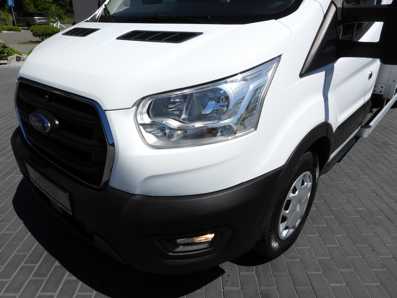 Flatbed van FORD TRANSIT  STAKE BODY 10 PALLETS CRUISE CONTROL LED LIGHTS PNEUMATICS AIR CONDITIONING  160HP: picture 16