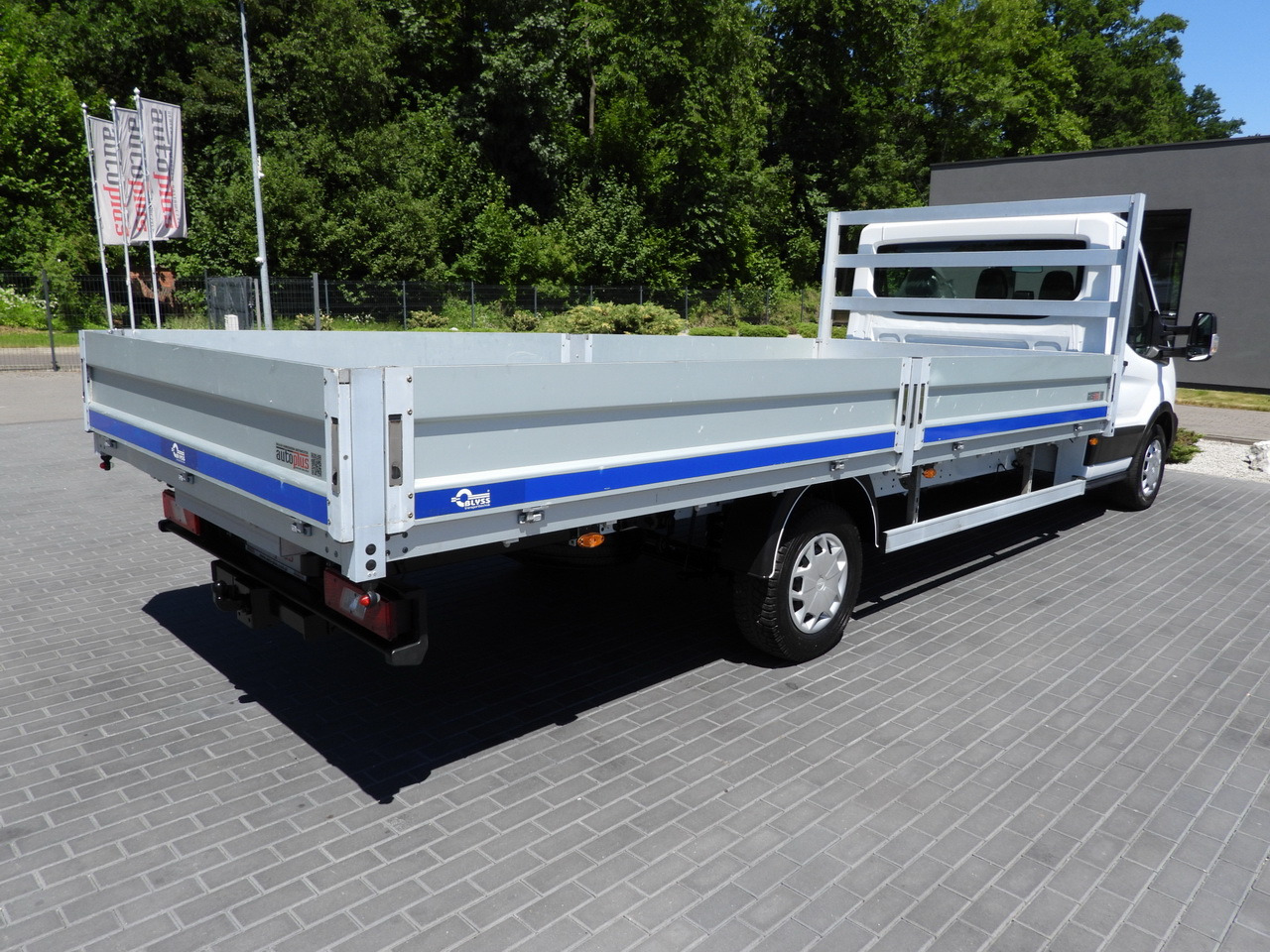 Flatbed van FORD TRANSIT  STAKE BODY 10 PALLETS CRUISE CONTROL LED LIGHTS PNEUMATICS AIR CONDITIONING  160HP: picture 14