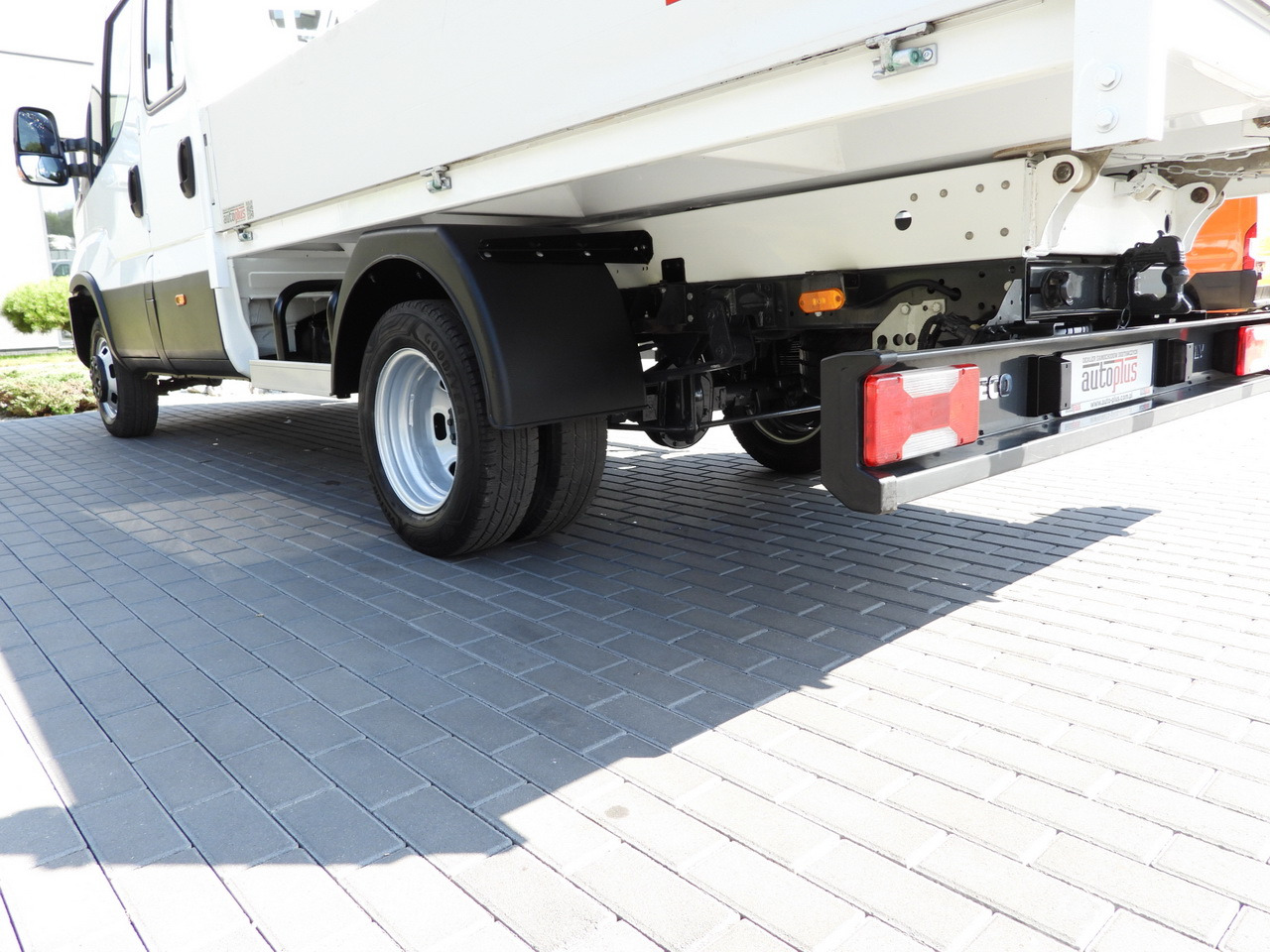 Tipper van IVECO DAILY 35C16 TIPPER DOUBLE CABIN DOKA 6 SEATS CRUISE CONTROL NAVIGATION TWIN WHEELS AIR CONDITIONING  160HP: picture 16