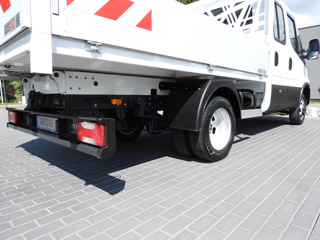 Tipper van IVECO DAILY 35C16 TIPPER DOUBLE CABIN DOKA 6 SEATS CRUISE CONTROL NAVIGATION TWIN WHEELS AIR CONDITIONING  160HP: picture 15
