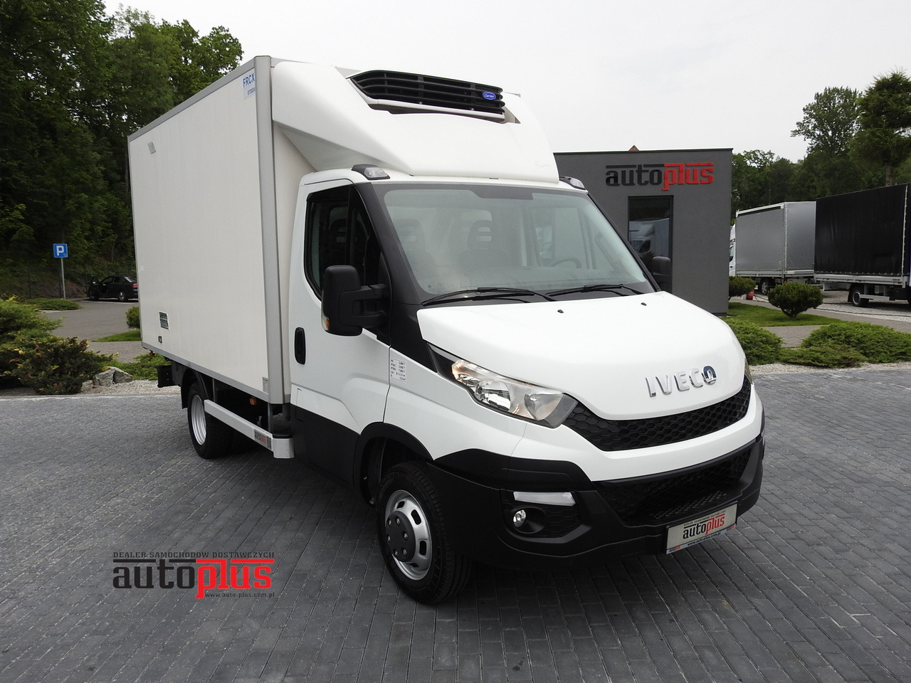 IVECO DAILY 35S15 REGRIGERATOR BOX -12*C 8 PALLETS CRUISE CONTROL TWIN WHEELS AIR CONDITIONING  150HP - Refrigerated van: picture 1 IVECO DAILY 35S15 REGRIGERATOR BOX -12*C 8 PALLETS CRUISE CONTROL TWIN WHEELS AIR CONDITIONING  150HP - Refrigerated van: picture 1