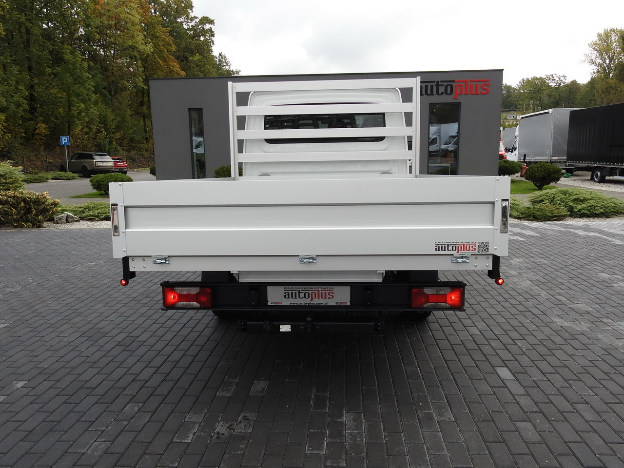 Combi van IVECO DAILY 35S15 STAKE BODY DOUBLE CABIN DOKA 7 SEATS AIR CONDITIONING  150HP: picture 10