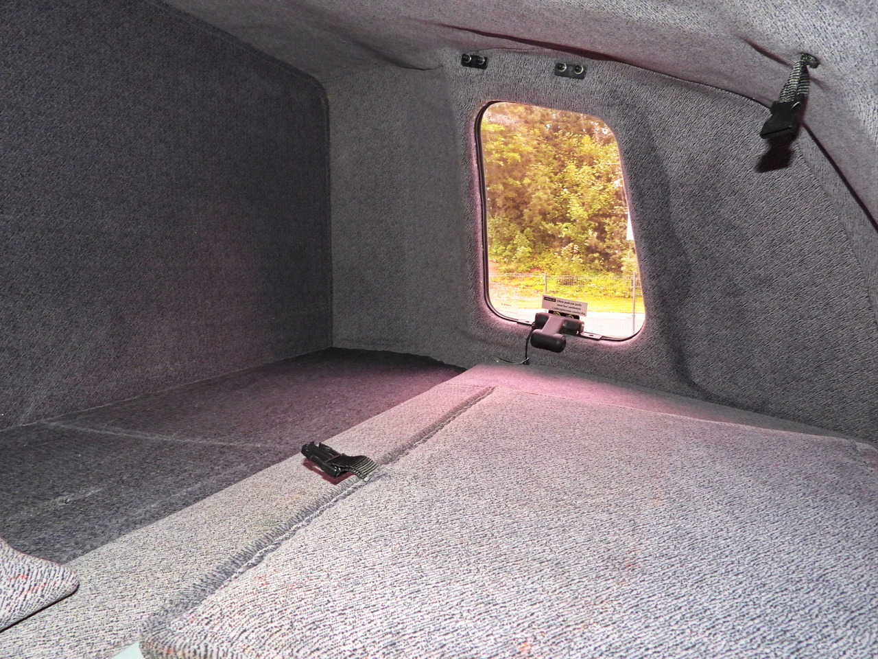 Curtain side van IVECO DAILY 35S18 TARPAULIN LIFT 10 PALLETS WEBASTO CRUISE CONTROL PNEUMATICS AIR CONDITIONING  180HP: picture 49