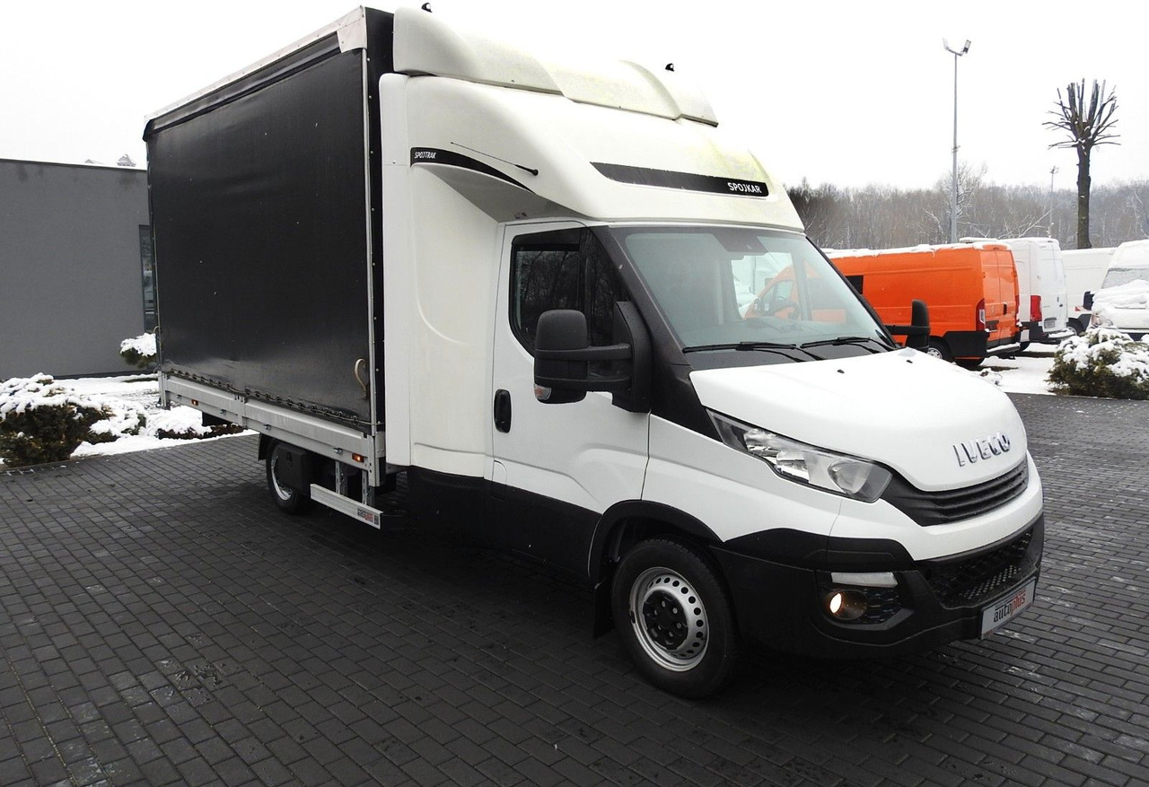 Iveco DAILY 35S18 PRITSCHE PLANE 10 PALETTEN WEBASTO - Curtain side van, Combi van: picture 4 Iveco DAILY 35S18 PRITSCHE PLANE 10 PALETTEN WEBASTO - Curtain side van, Combi van: picture 4