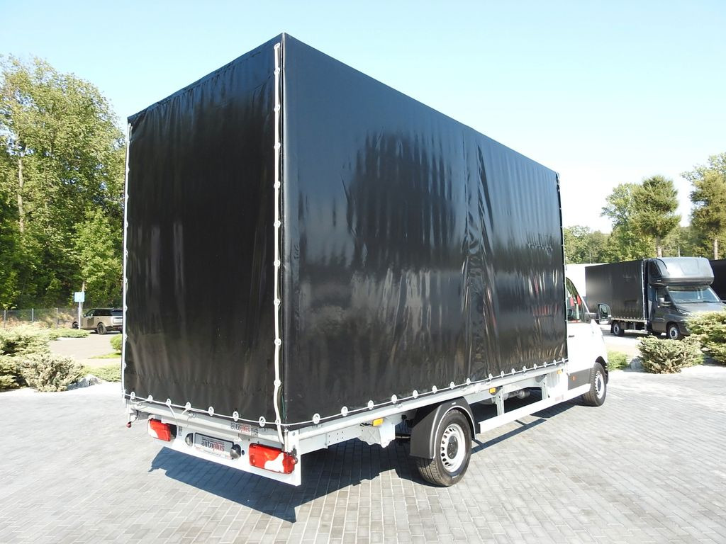 MAN TGE PRITSCHE PLANE 10 PALETTEN KLIMAANLAGE 180PS - Curtain side van: picture 3 MAN TGE PRITSCHE PLANE 10 PALETTEN KLIMAANLAGE 180PS - Curtain side van: picture 3