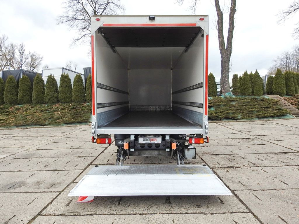 Box truck MAN TGL 12.220 KOFFER 18 PALETTEN ZWILLINGSRÄDER: picture 11