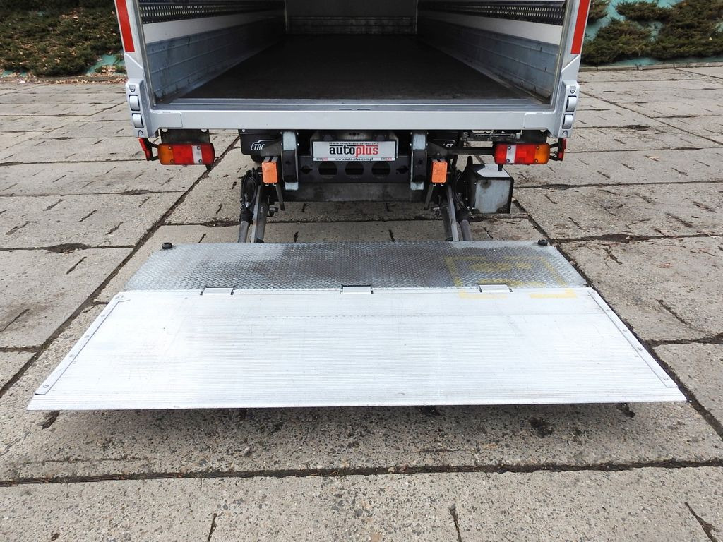 Box truck MAN TGL 12.220 KOFFER 18 PALETTEN ZWILLINGSRÄDER: picture 13