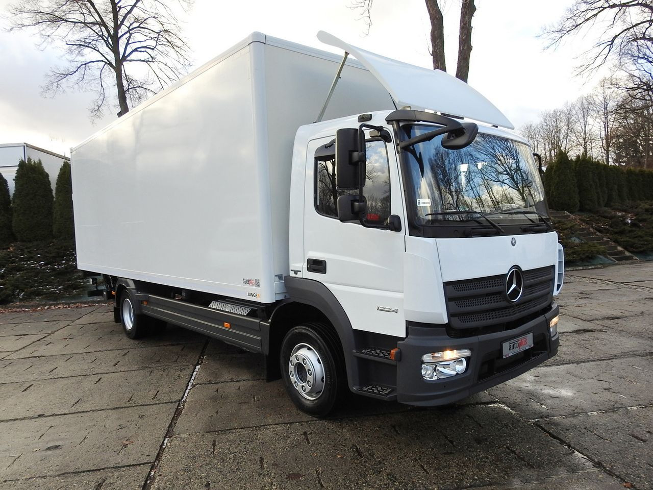 Box van MERCEDES ATEGO 12.24 BOX LIFT 18 PALLETS CRUISE CONTROL AUTOMATIC TRANSMISSION  TWIN WHEELS AIR CONDITIONING  240HP: picture 22