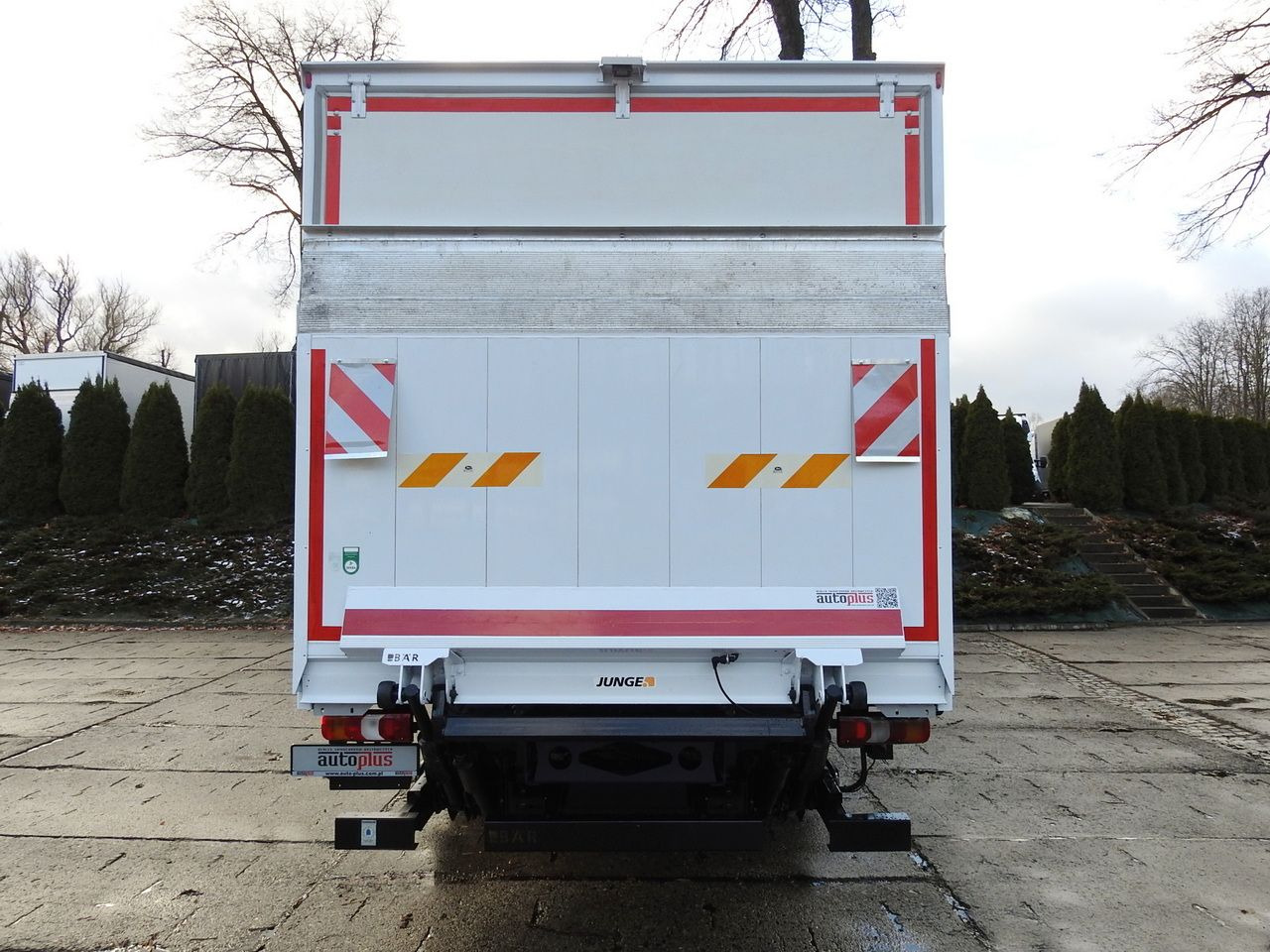 Box van MERCEDES ATEGO 12.24 BOX LIFT 18 PALLETS CRUISE CONTROL AUTOMATIC TRANSMISSION  TWIN WHEELS AIR CONDITIONING  240HP: picture 10